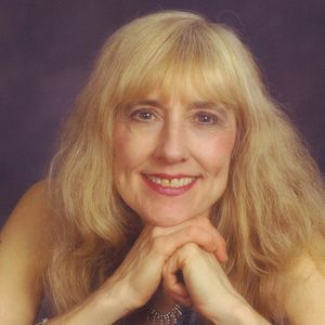 Meet your Posher, Constance